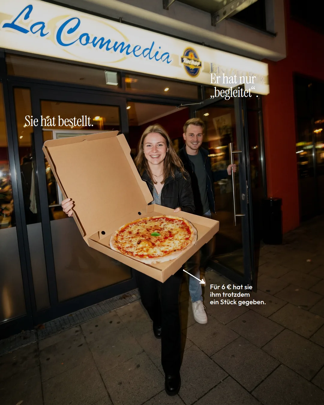 Pizza Margherita bei La Commedia